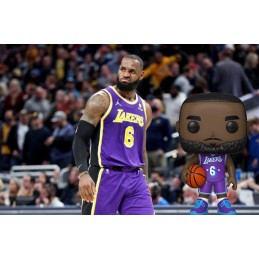 Funko Funko Pop Basketball NBA LeBron James Purple No. 6