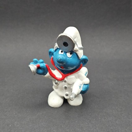 Schleich The Smurfs - Doctor Smurf second hand Figure (Loose)