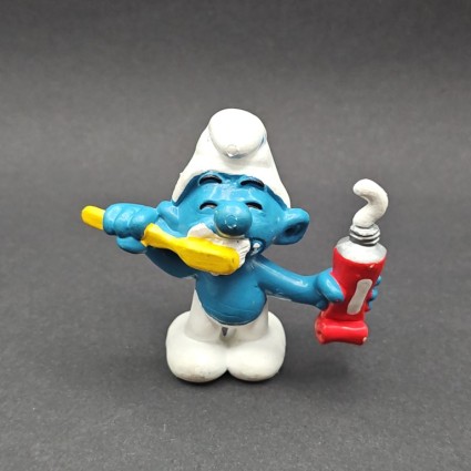 Schleich The Smurfs - Toothbrush Smurf second hand Figure (Loose)