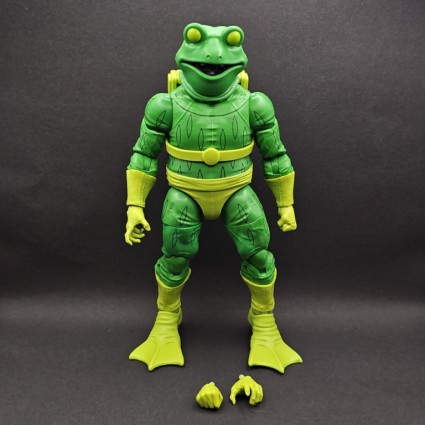 Hasbro Marvel Legends Spider-Man Frog-Man Used Figure