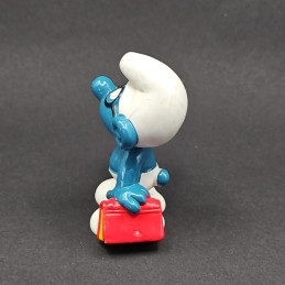 The Smurfs - Brainy Smurf with Book second hand Figure (Loose)